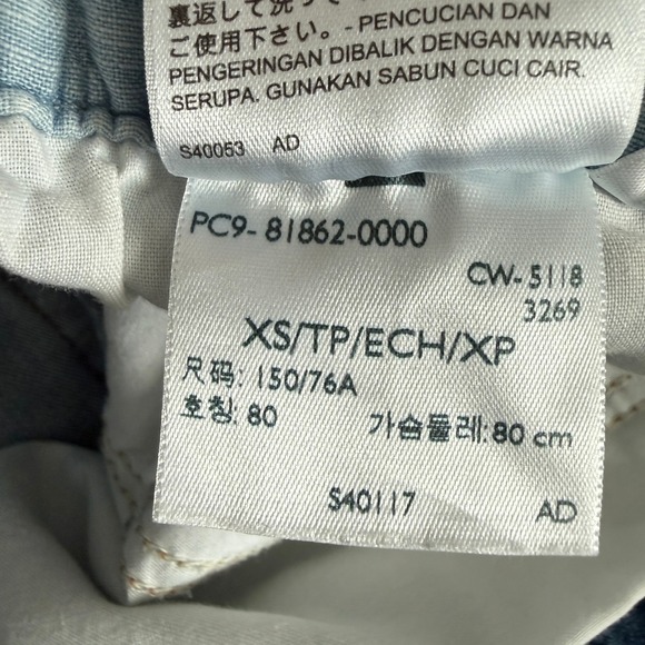 Levis Womens Denim Jumpsuit Medium Wash Long Sleeve Button Front XS 81862-0000 - Picture 5 of 13